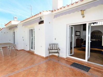 Venta Casa adosada en Calle Llac Txad 2 03700 Denia Alacant Dénia. Buen estado calefacción individual 145 m²