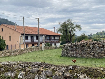 Venta Casa adosada en Cecenas - B la Gandara Medio Cudeyo. Con balcón 280 m²