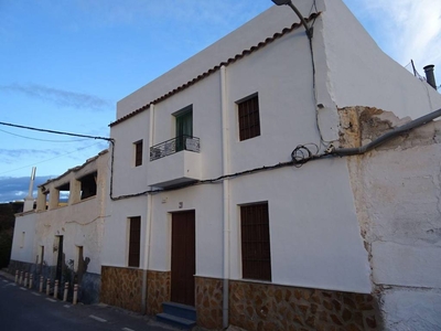 Venta Casa adosada en Diseminado Virgen del Carmen 9 Berja. Buen estado 207 m²