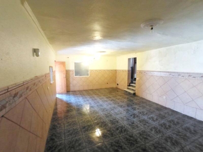 Venta Casa unifamiliar Almería. Con terraza 145 m²