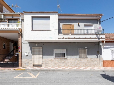 Venta Casa unifamiliar Churriana de La Vega. Con balcón 128 m²