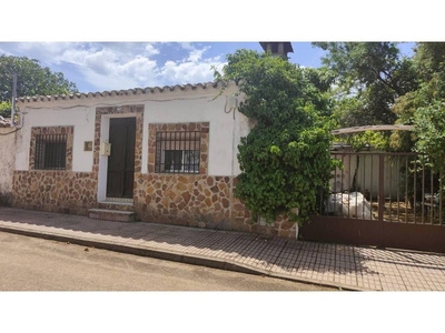 Venta Casa unifamiliar en Calle cordel 25 Almodóvar del Campo. Buen estado 180 m²