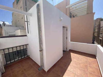 Venta Casa unifamiliar en Calle LEPANTO Almería. Buen estado con terraza 37 m²