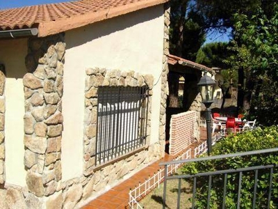 Venta Casa unifamiliar en Calle Pico Peñanegra Peñalba de Ávila. Buen estado con terraza 115 m²