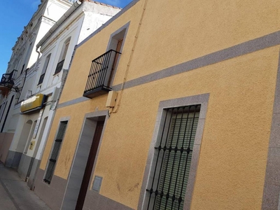 Venta Casa unifamiliar en Calle Vargas 18 Barcarrota. Buen estado con balcón 210 m²