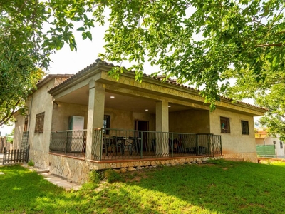 Venta Casa unifamiliar en La Plana Castellón de la Plana - Castelló de la Plana. Con terraza 275 m²