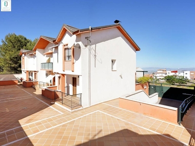 Venta Casa unifamiliar en Muntasil Monachil. Con terraza 216 m²