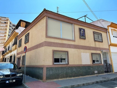 Venta Casa unifamiliar en Pino 14 Motril. 189 m²
