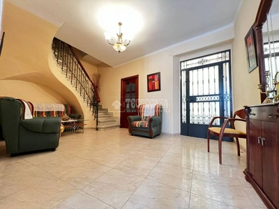 Venta Casa unifamiliar Puente Genil. 108 m²