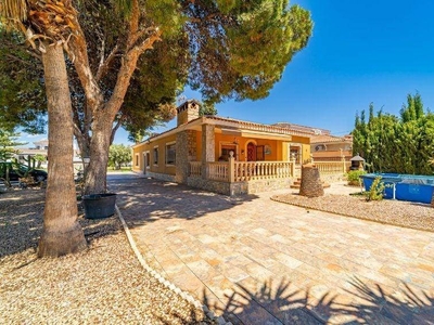 Venta Casa unifamiliar San Vicente del Raspeig - Sant Vicent del Raspeig. Buen estado con terraza 717 m²