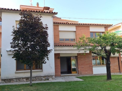 Venta Casa unifamiliar Sant Celoni. Con terraza 237 m²