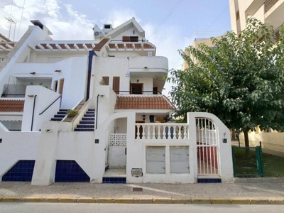 Venta Casa unifamiliar Torrevieja. 74 m²