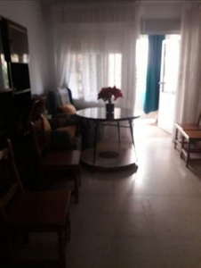 Venta de piso en Nuevo Cáceres de 3 habitaciones con terraza y calefacción