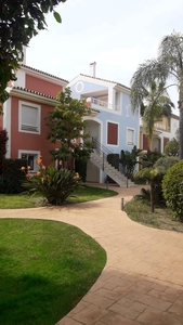 Apartamento en venta en New Golden Mile, Estepona, Málaga