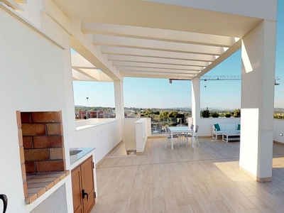 Bungalow en venta en Los Balcones, Alicante