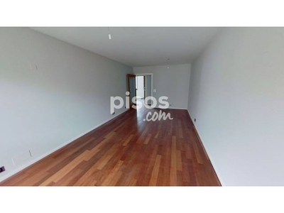 Piso en venta en Avenida de Vigo, 144