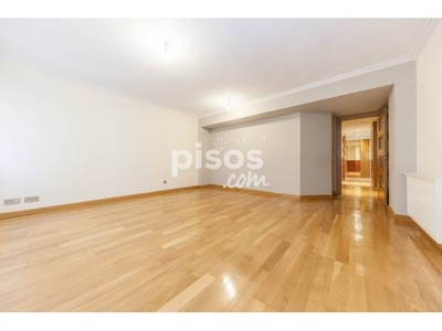 Piso en venta en Calle de Ruiz Gómez, 10