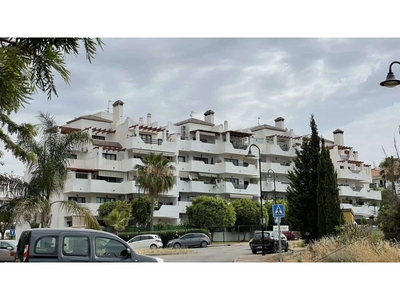 Piso en venta en Estepona, Málaga