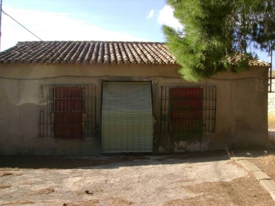 Venta Casa adosada en Calle Pedro Mas 25 Villena. A reformar 241 m²