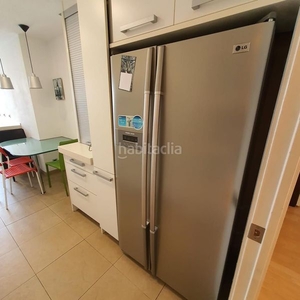 Alquiler piso con 4 habitaciones con ascensor, calefacción y aire acondicionado en Badalona
