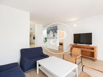 Alquiler piso en alquiler amueblado de cinco habitaciones en ciudad de elx en Barcelona