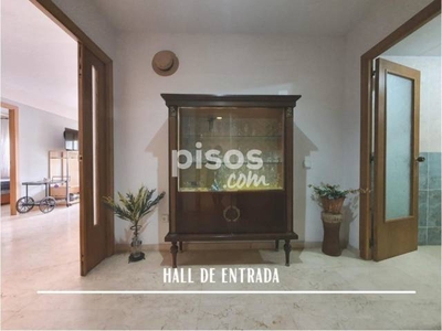 Apartamento en venta en Carrer de Josep Carner, 15