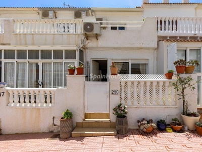 Casa adosada en venta en Cabo Cervera, Torrevieja