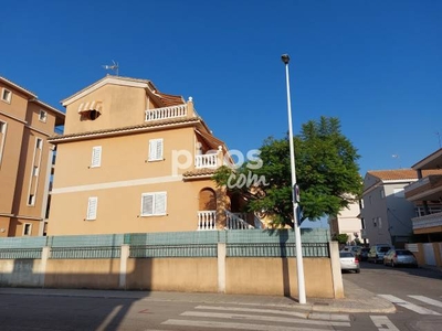Casa adosada en venta en Carrer de Formentera