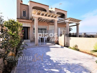 Casa adosada en venta en Islas Menores-Mar de Cristal