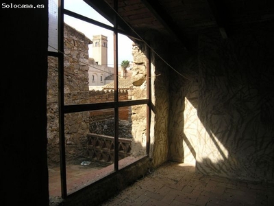 Casa de Pueblo en Venta en Torroella de Montgrí, Girona