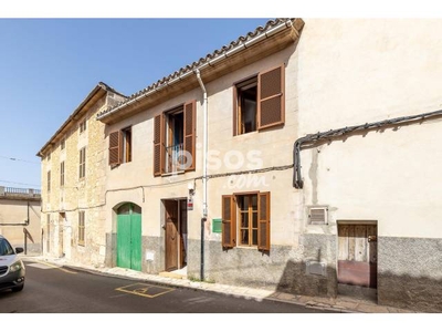 Casa en venta en Carrer de Sant Bartomeu, 56