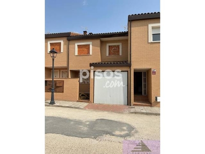 Chalet en venta en Calle de la Oliva