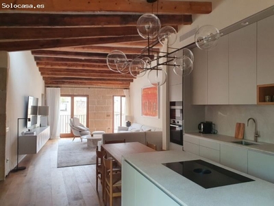 Mallorca Next Properties - Lujoso Ático Dúplex Reformado con Vistas Panorámicas