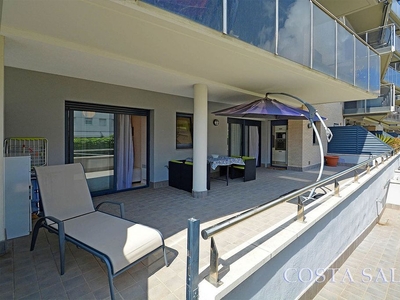 Piso en alquiler en Cap Salou de 2 habitaciones con terraza y piscina