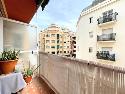 Piso en venta en Poble Sec, Barcelona