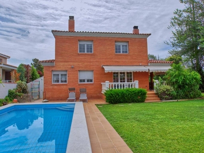 Venta Casa unifamiliar Lleida. Con balcón 329 m²
