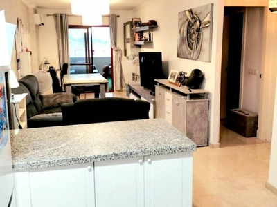 Venta Piso Fuengirola. Piso de dos habitaciones Sexta planta con balcón