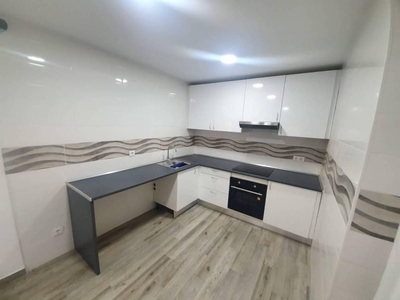 Venta Piso Fuenlabrada. Piso de tres habitaciones Nuevo