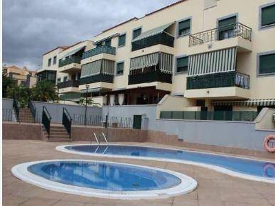 Venta Piso San Miguel de Abona. Piso de dos habitaciones en Mencey Adeje. Segunda planta con terraza