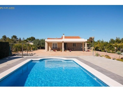 Villa en Venta en Elche pedanias, Alicante