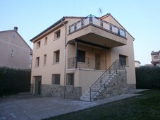 Venta Casa unifamiliar Palazuelos de Eresma. Con terraza 270 m²