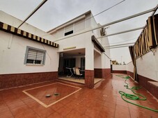 Venta Casa unifamiliar Villanueva del Ariscal. Buen estado con terraza 130 m²