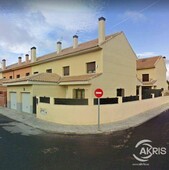 Venta Chalet Numancia de La Sagra. A reformar 188 m²