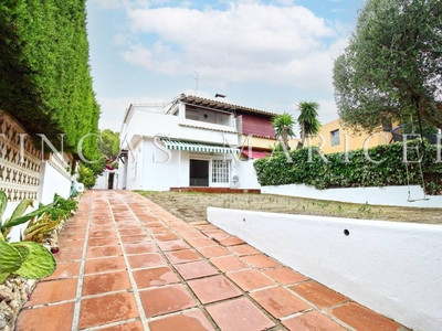 Alquiler Casa unifamiliar Sant Pere de Ribes. Con terraza 360 m²