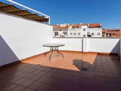 Alquiler Piso Badajoz. Piso de dos habitaciones Con terraza