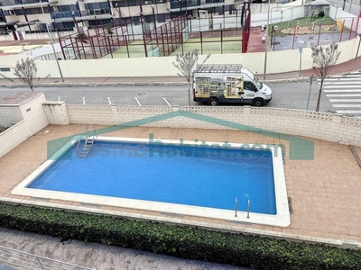 Alquiler Piso Canet d'en Berenguer. Piso de dos habitaciones Segunda planta con terraza