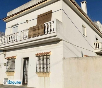 Casa en Alquiler en Torreguadiaro