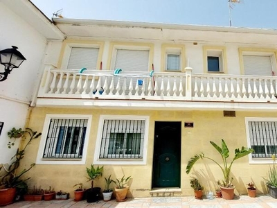 Casa en venta en Playa de los Boliches, Fuengirola