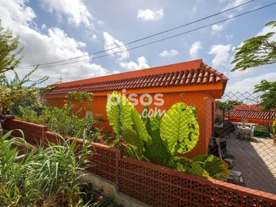 Casa pareada en venta en Calle de Santa Bárbara