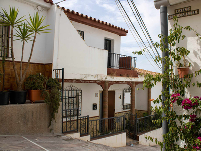 Chalet adosado en venta en Calle San Rafael, Planta Baj, 29700, Vélez-Málaga (Málaga)